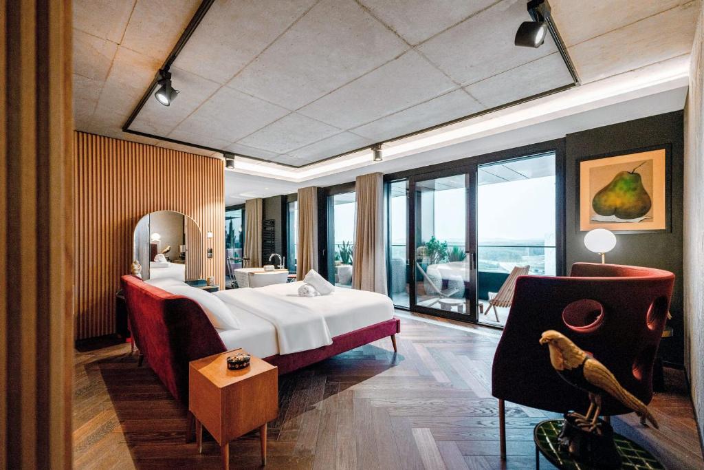 Designer Luxury Penthouse With Dedicated Concierge - Luxemburg