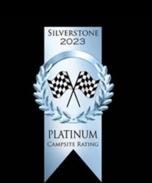 Suitehuts @ Silverstone - Towcester