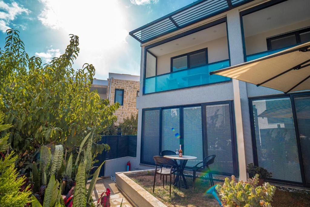 Yalikavak Duplex Villa With Garden View - Gümüşlük