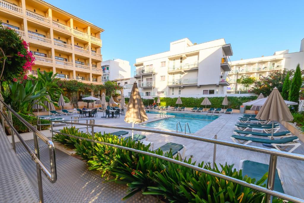 Apartamentos Isla Del Sol - Playa de Palma