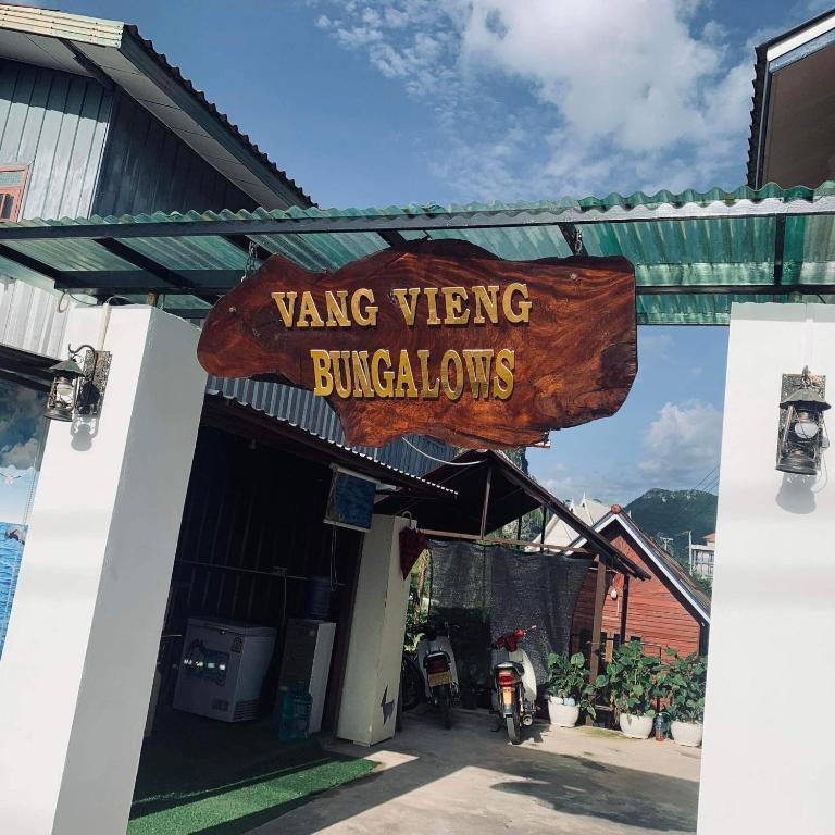 Vang Vieng Bungalows - ラオス