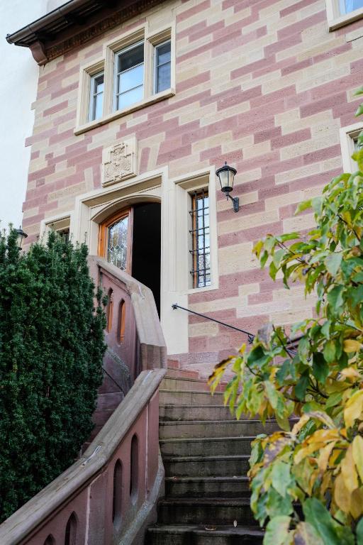 Eventlocation & Hotel Schloss Neuburg - Binau