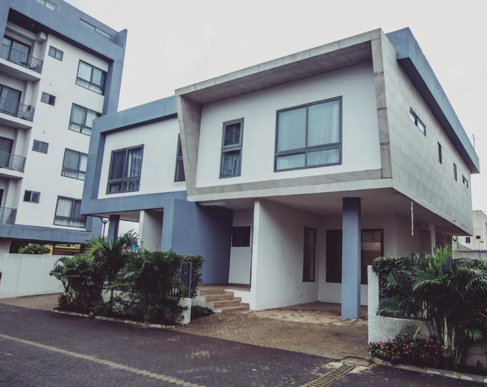 Preston Place Guest House - Accra