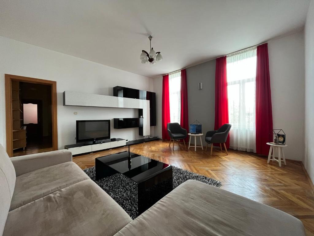 Schei Apartment 2 - Brașov, Rumanía