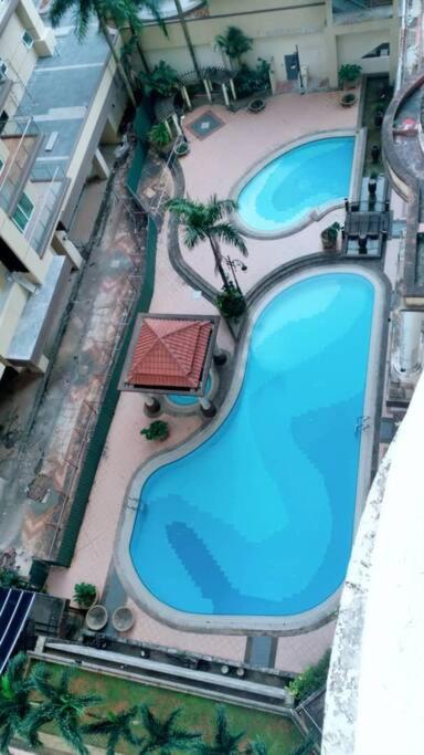Kenyalang Riverine Emerald Condominium Homestay - Kuching