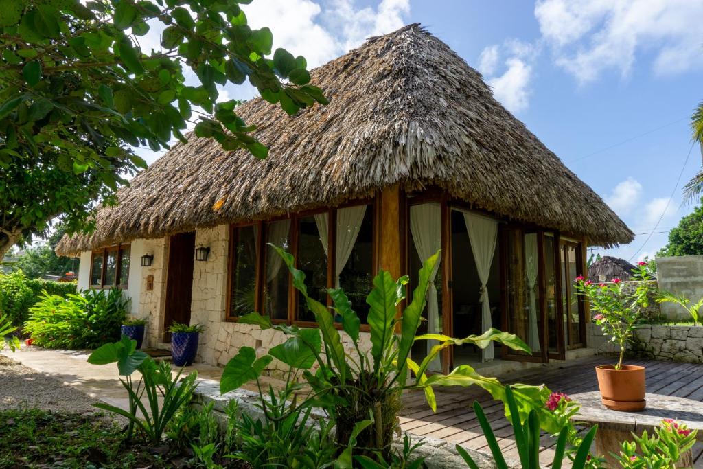 Laila House Morden Lodge In Bacalar Center - Quintana Roo