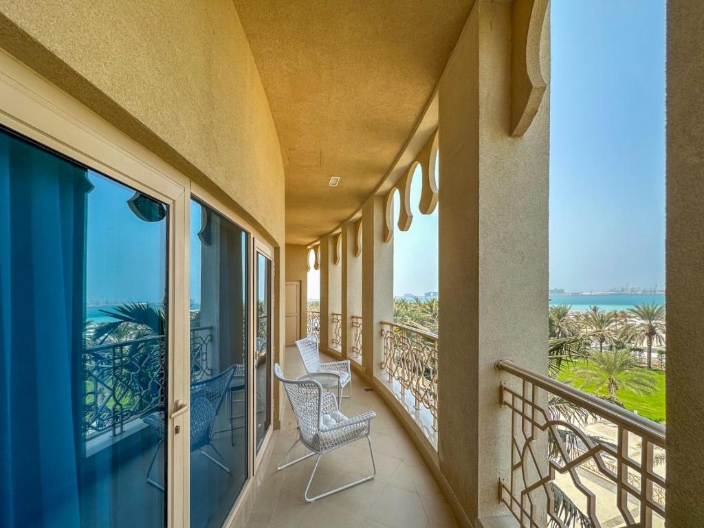 I Like Al Hamra Palace - Elite Beach & Golf Resort Private Suites - Ras al Khaimah