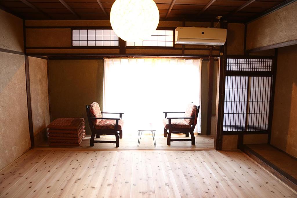 Perch Guest House - Himeji