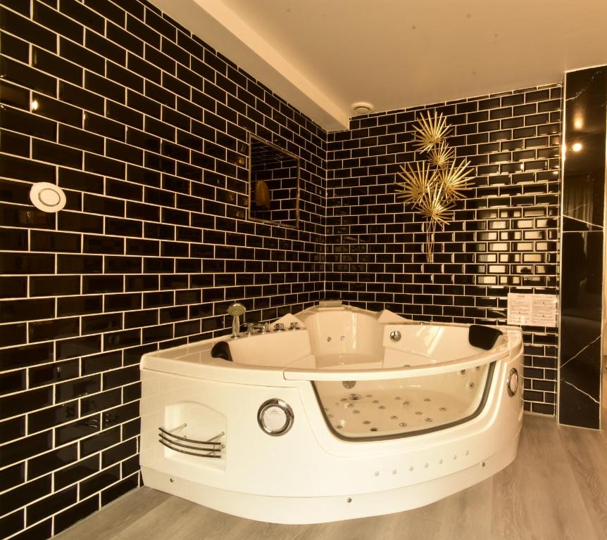 Appartement Jacuzzi Gold&night - Eure
