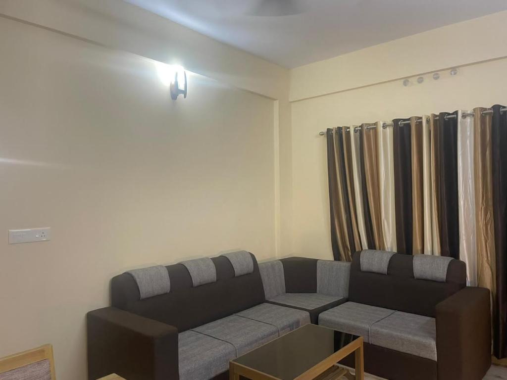 Shaj Service Apartment - Thiruvalla