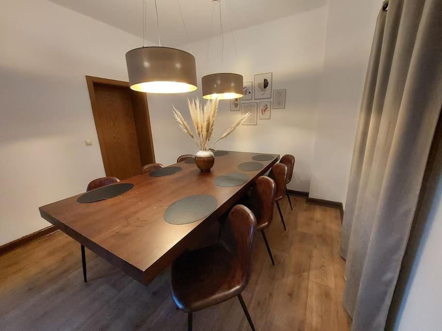 Cozy Home, 7 Beds, Wifi, Kitchen, Balcony, Bielefeld Center - Bielefeld
