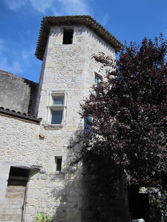 Chambre d'Hôtes La Tour de Brazalem - Lot-et-Garonne