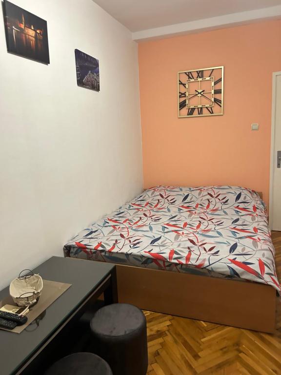 Podgorica Guesthouse(free Transport To Bus Station) - Podgorica