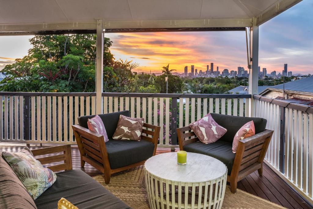 Spacious 3-bed With Amazing Views In Norman Park - アスコット