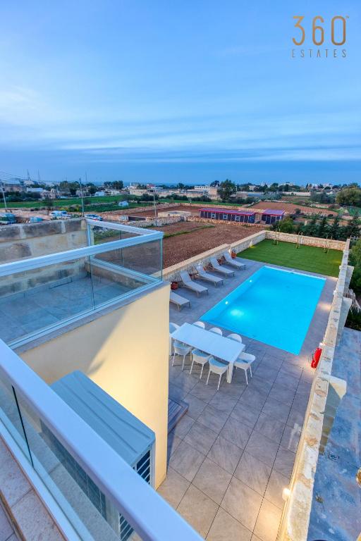 Lux Villa With Private Pool, Bbq & Rooftop Oasis By 360 Estates - Valletta, Malta