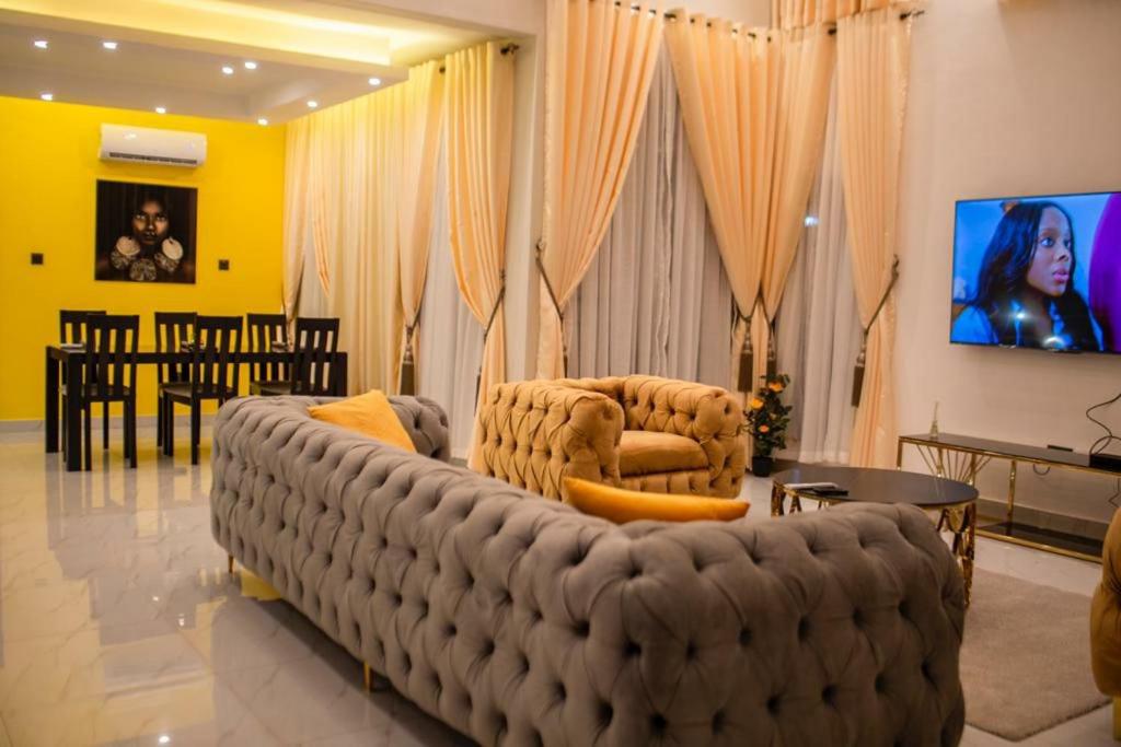 Sleek Luxury Homes - Kumasi