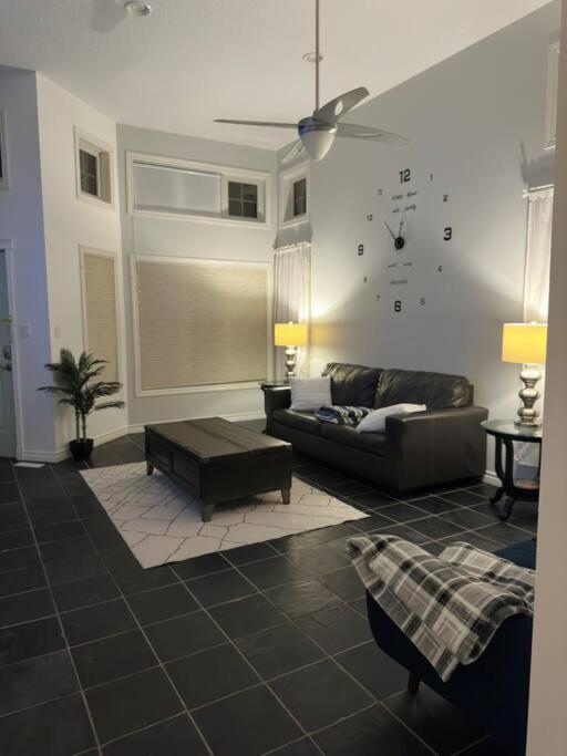 Luxury Spacious 5-bedroom Home - London
