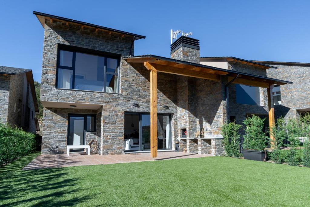 Casa Rural De Lujo En Alt Urgell, Pirineos. - La Seu d'Urgell