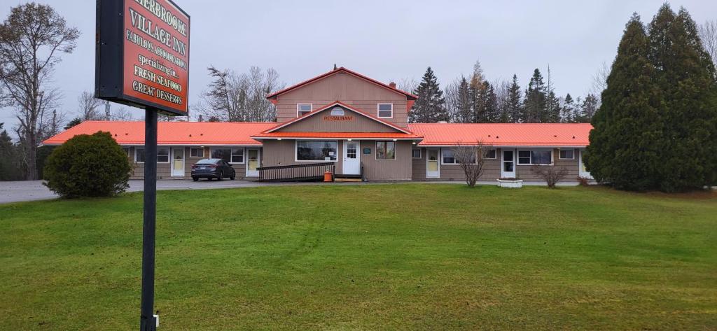 Sherbrooke Village Inn - Nova Scotia