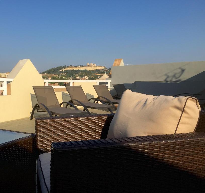 Terrace And Stillness In Cagliari - Cagliari