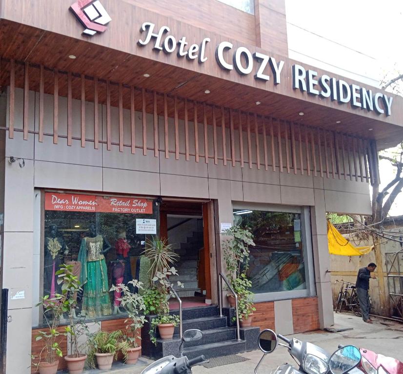 Hotel Cozy Residency - Dżabalpur