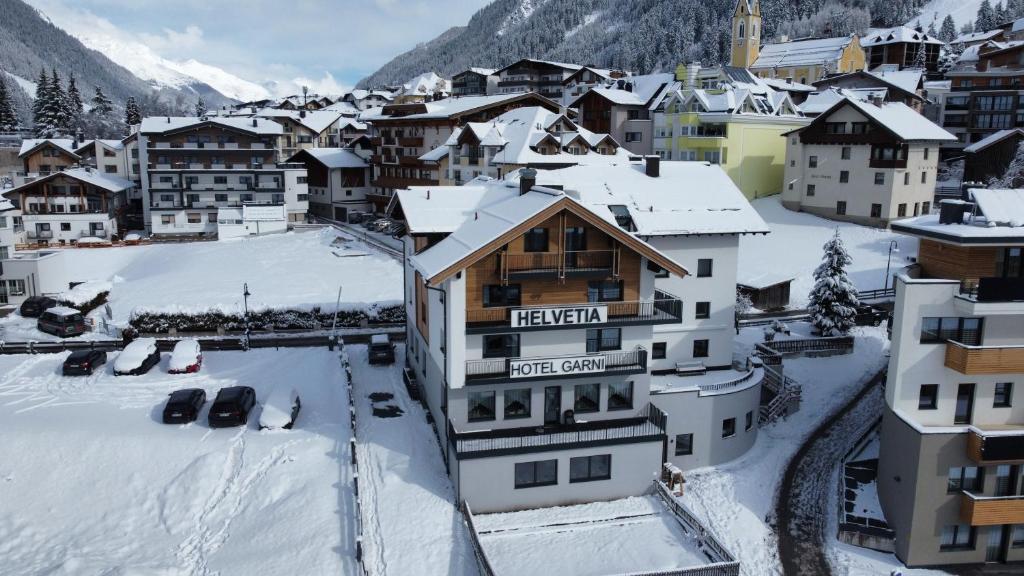 Hotel Garni Helvetia - St Anton am Arlberg