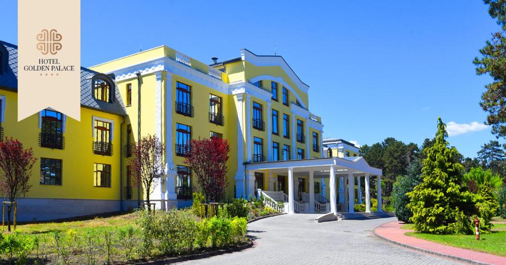 Hotel Golden Palace - Dunakanyar