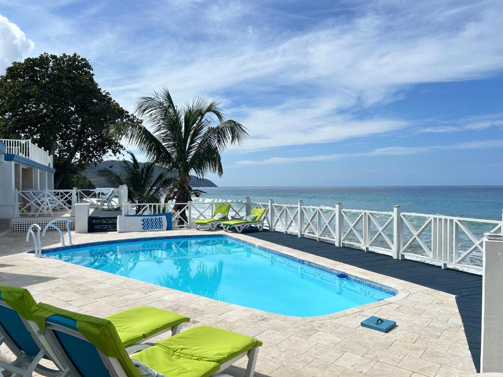 North Star Villa Oceanfront Family-retreat Villa With Pool - U.S. Virgin Islands