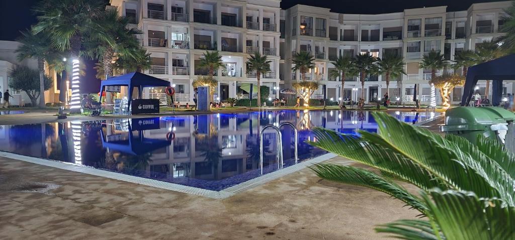 Costa Beach Lux Family Apartment With Pools - Bouznika