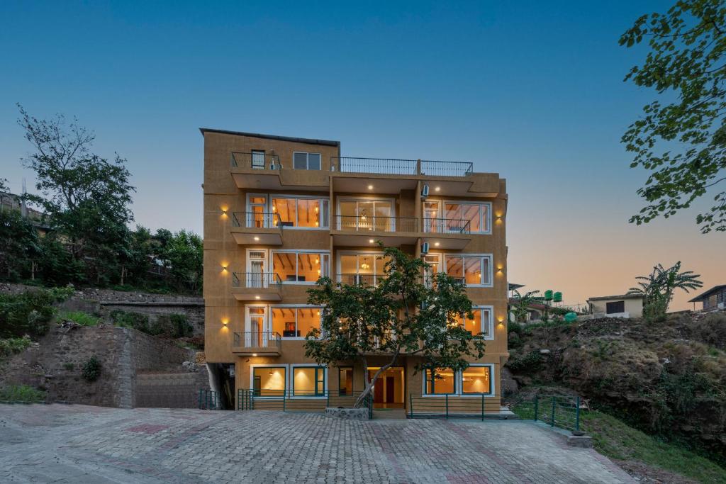 Ekawa Ganga By Lawrence Hotels - Narendra Nagar