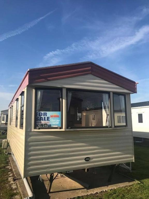Mdl Holiday Let - Towyn