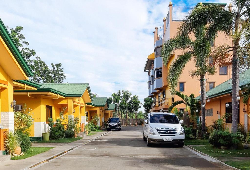 Reddoorz @ Farm Side Hotel Laoag City - Paoay