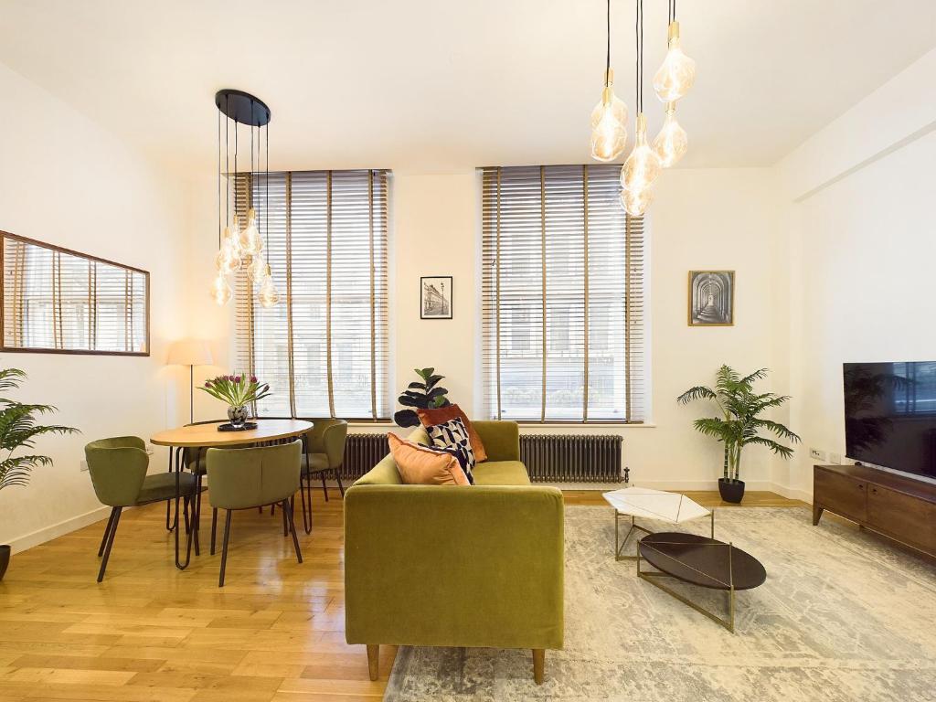 Be London - Covent Garden Apartments - King's Cross station - London