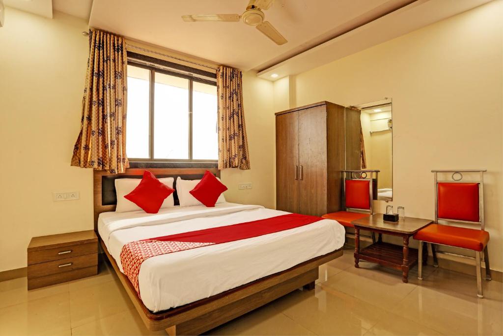 Oyo Flagship Hotel Sai Paradise - Kalyan