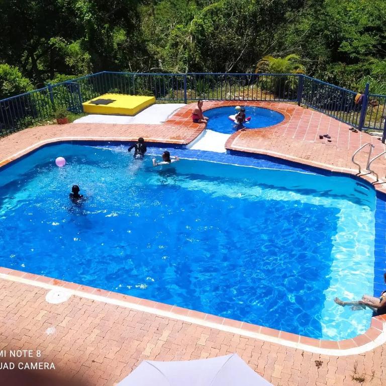 Hotel Villa Campestre Aventureros - San Gil, Colombia