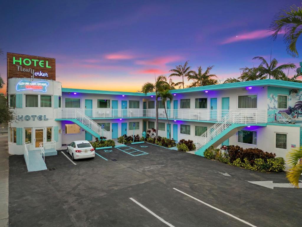 The New Yorker Miami Hotel - Isle of Normandy, FL
