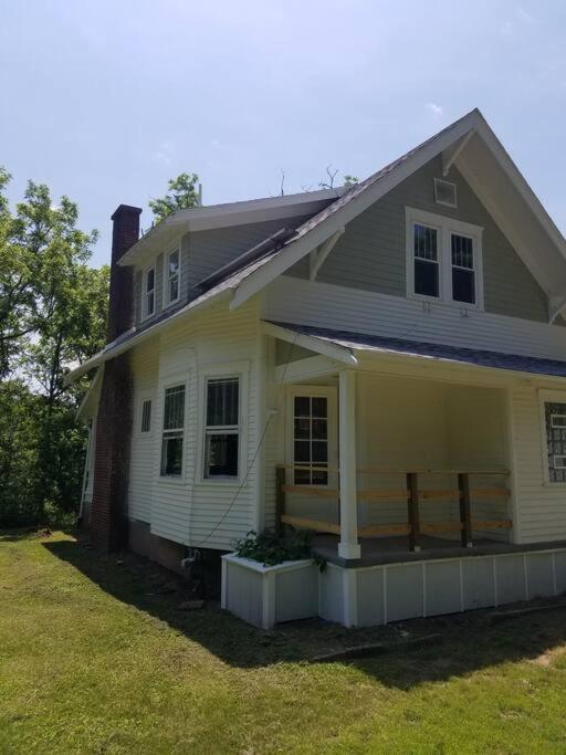 5 Minutes By Car To Ou, 2 Bedroom, 1.5 Bath, Wi-fi - Athens, OH