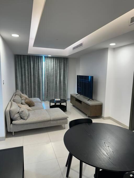 Apartment With Modern Amenities - Mascate
