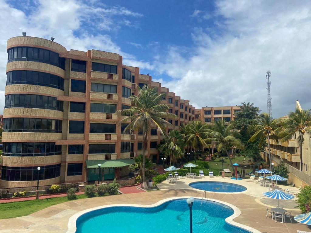 Apartamento En Tucacas Cocotero Mar 2 Con La Playa A Tus Pies - Venezuela