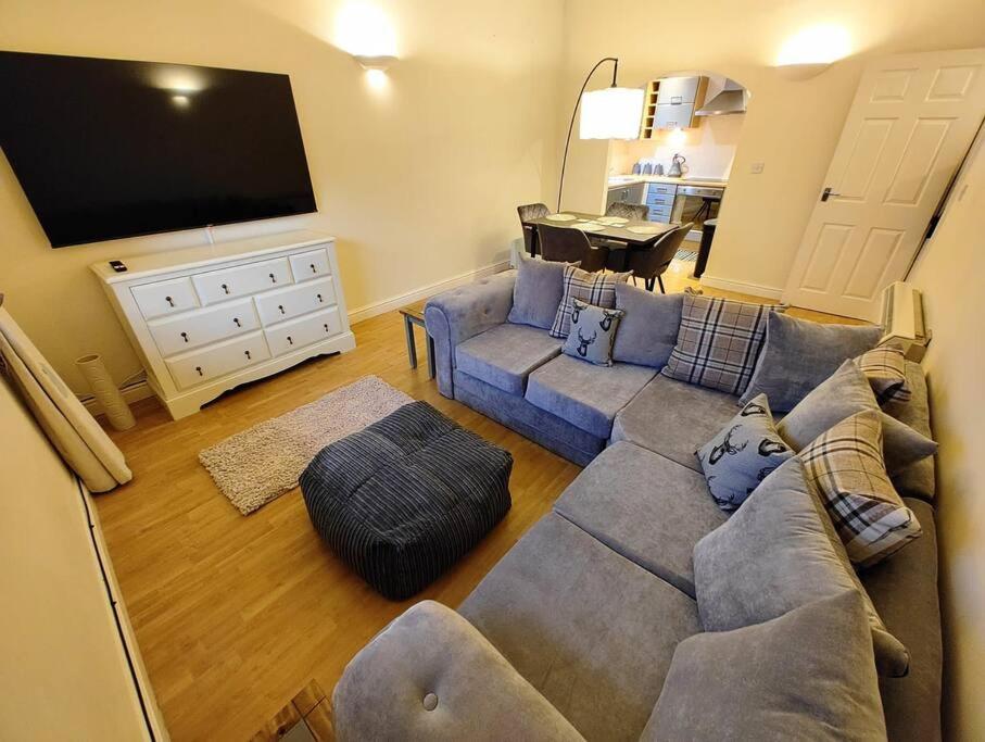 Cosy Central Modern Apartment - Nantwich