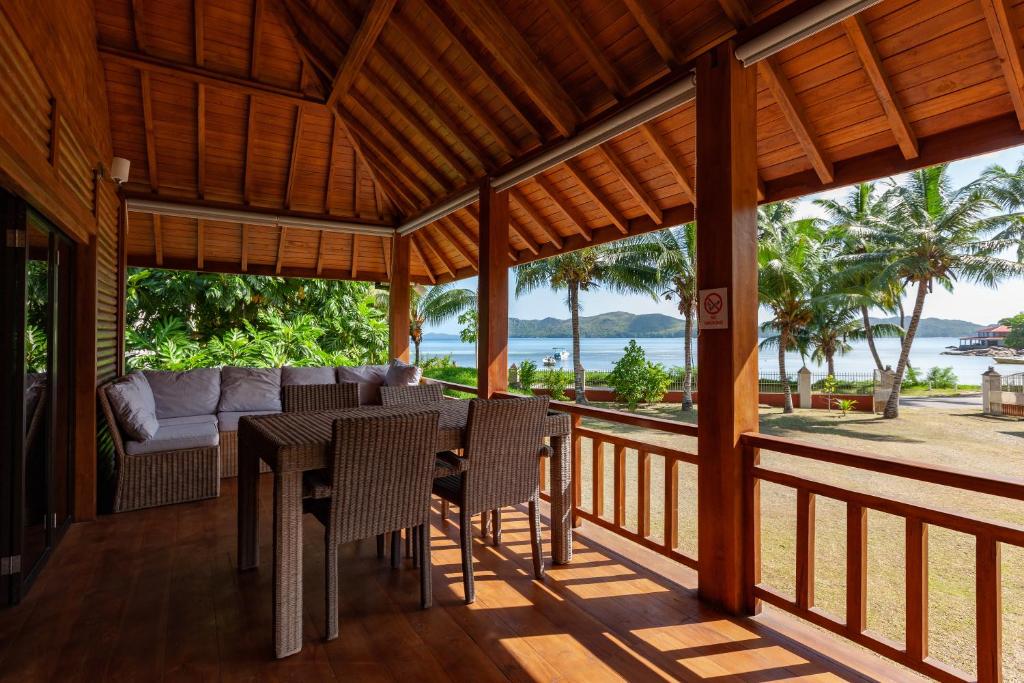 Mirella Villa Holiday Apartment - Seychellen
