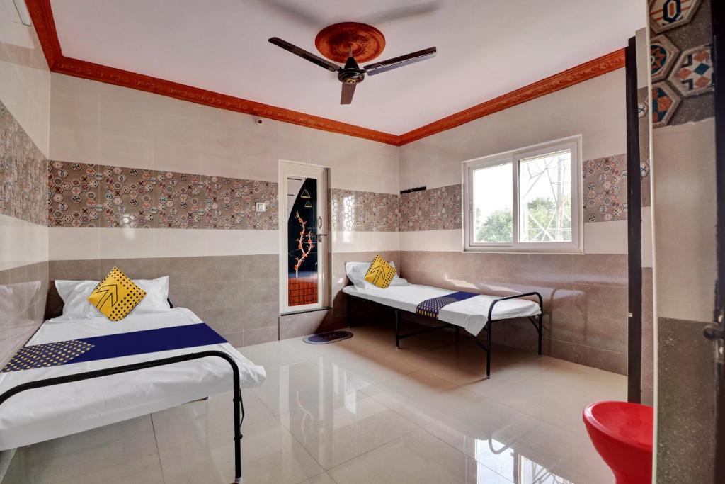 Spot On Hotel Maha Lakshmi - Ongole