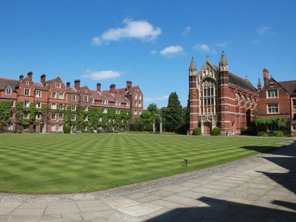 Selwyn College, Cambridge - Cambridge