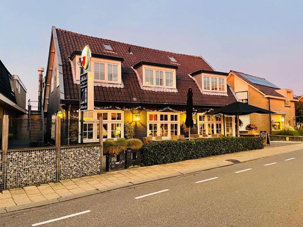 Hotel Café Restaurant Heineke - Laren