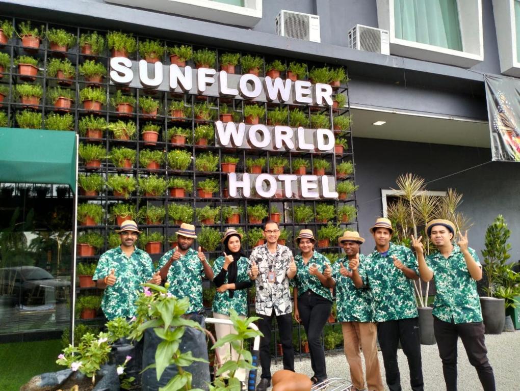 Sunflower World Hotel - Kuala Selangor