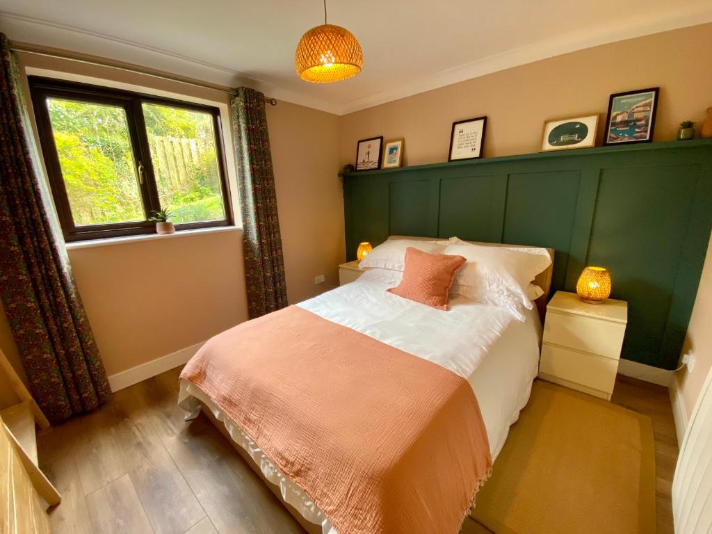 About Time Meva - Stylish Two-bedroom, Dog-friendly Home-from-home With Parking And Garden - Mevagissey