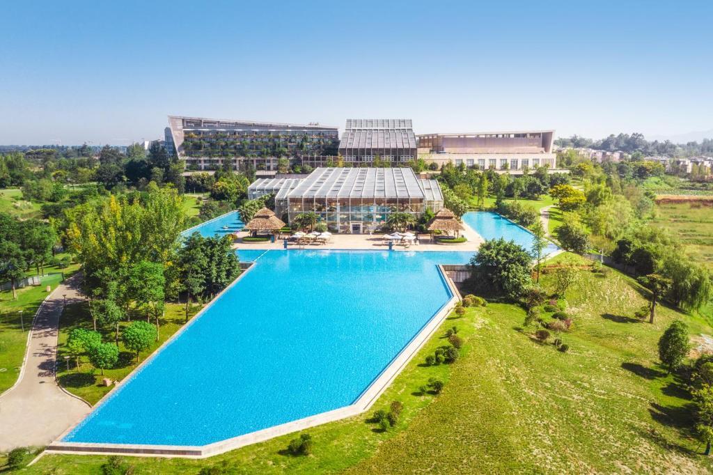 Intercontinental Heilong Lake, An Ihg Hotel - China