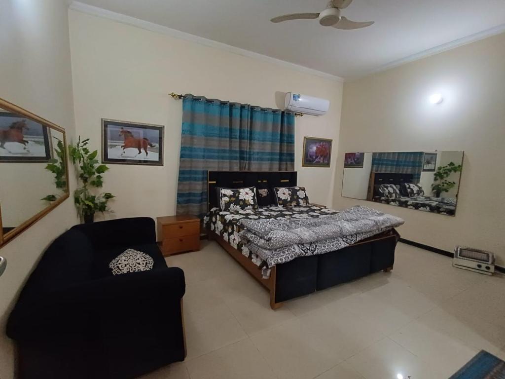10 Marla Fully Furnished House In Parkview Villas - Lahore