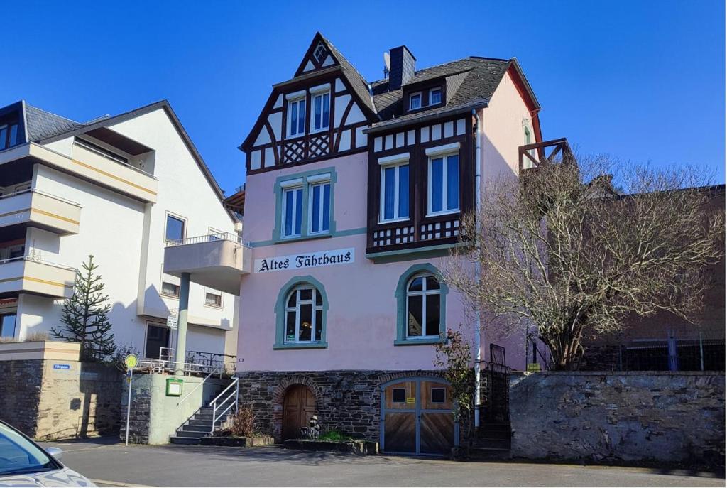 Gästehaus Im Alten Fährhaus - Cochem