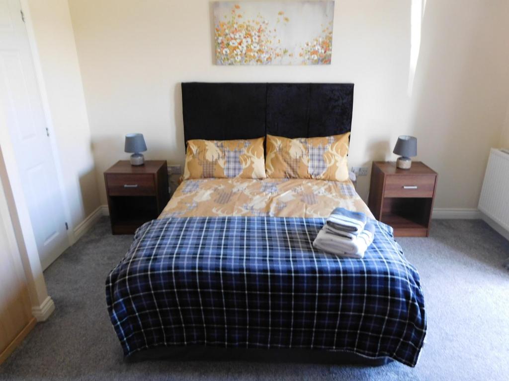 Double Room With Ensuite, Tea & Coffee, Falkirk, Scotland - 林利斯哥